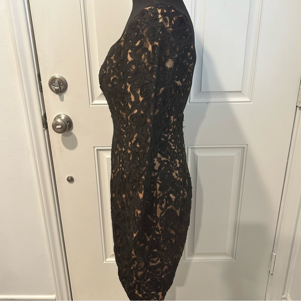 Carmen Marc Valvo Black/Nude Size 4 - Picture 2 of 16